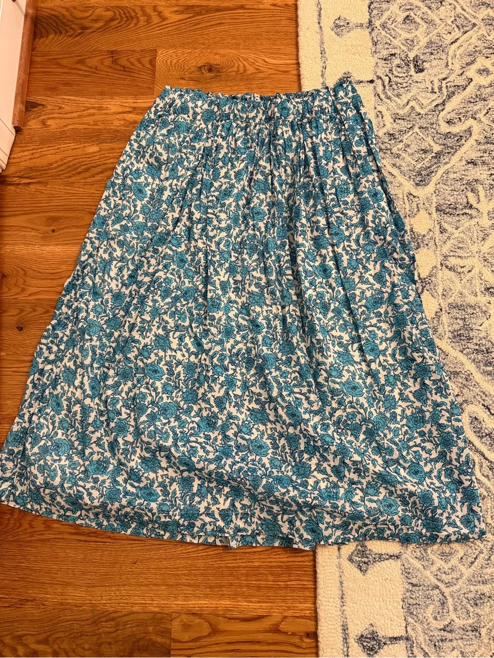 J.Crew Smocked-waist cotton voile midi skirt in blue blooms block print size S